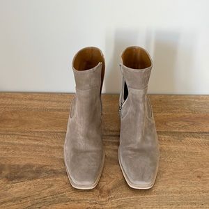 Light tan suede booties